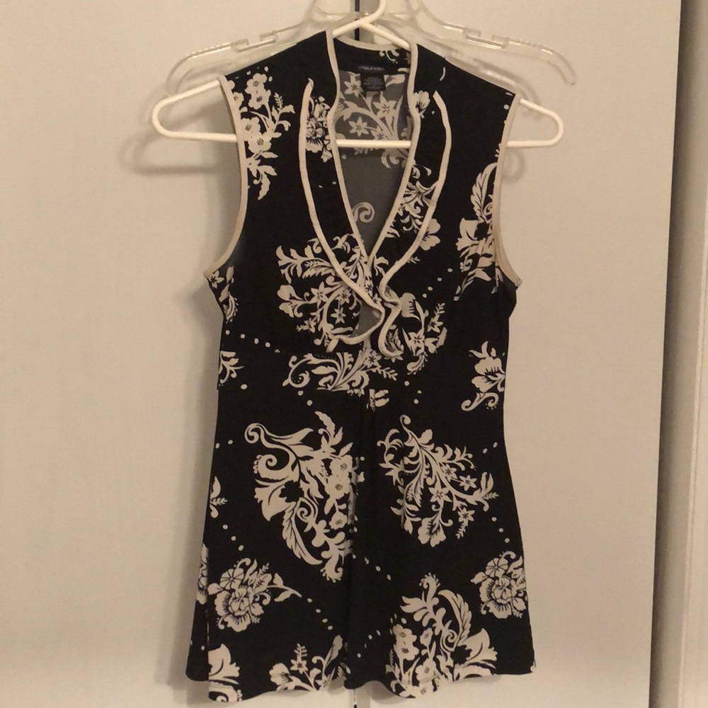 Black and white tank